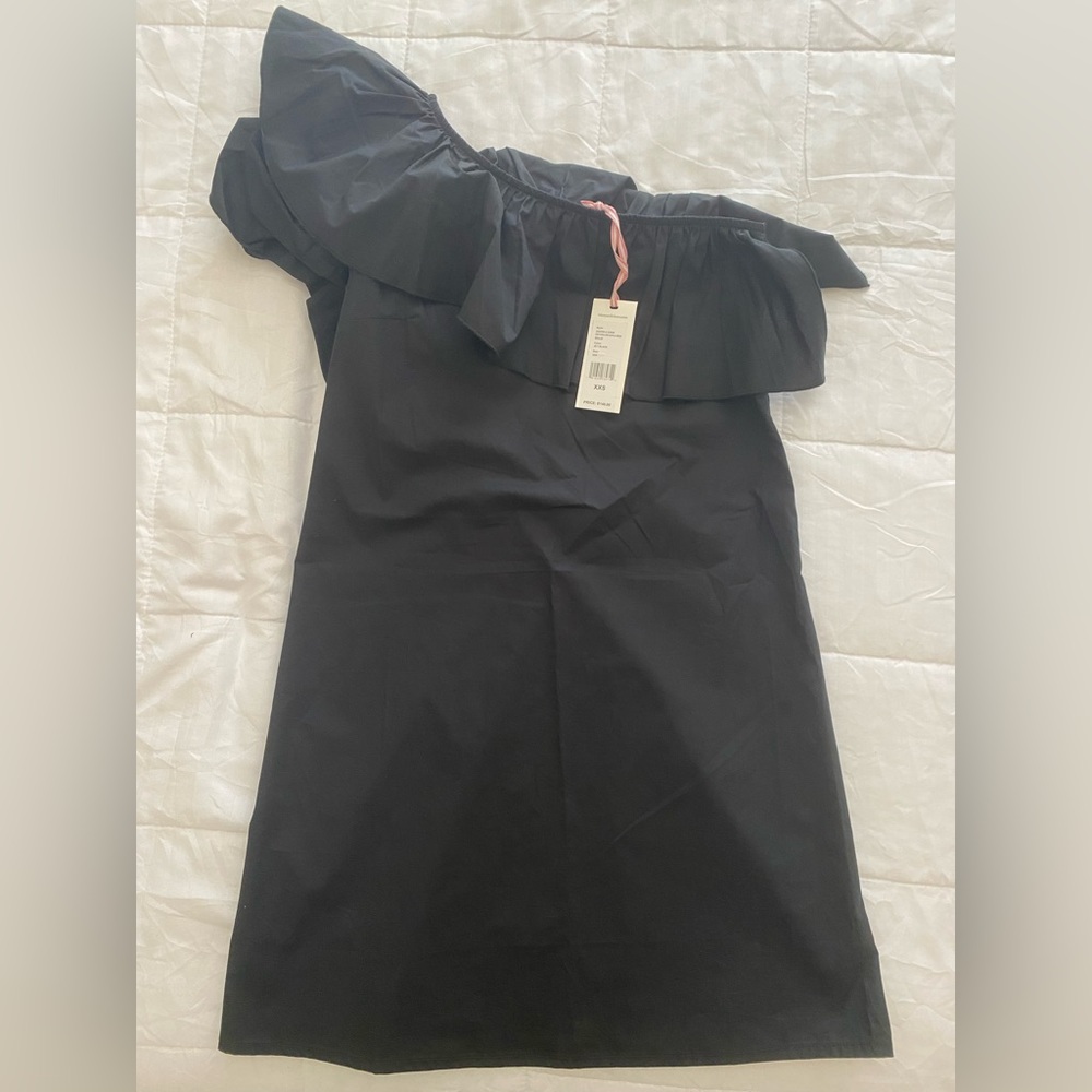 Vineyard vines one shoulder ruffle dress